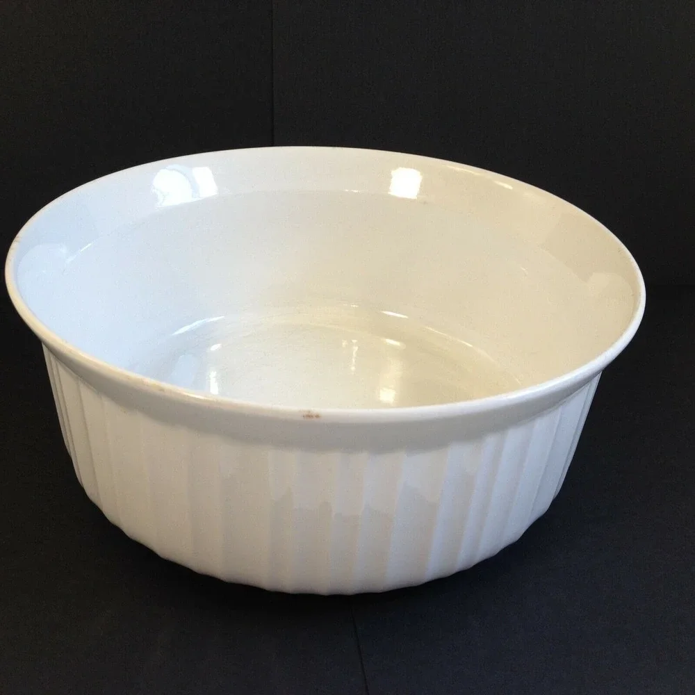 Corning 1.5 Qt French White Baking Casserole Dish 1.4 L w/ Pyrex G-5-C Lid